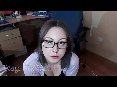 ❤️ Sexy Girl mit Brille saugt Dildo tief vor der Kamera ❤️ Porno fb bei porn de.sexygirlspics-com.ru ️❤