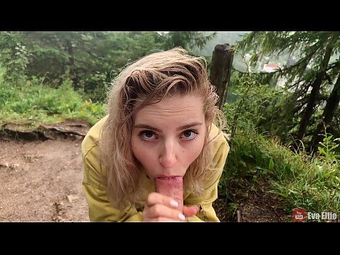 ❤️ Mädchen schluckt Sperma nach einem öffentlichen Blowjob - Eva Elfi ❤️ Porno fb bei porn de.sexygirlspics-com.ru ️❤